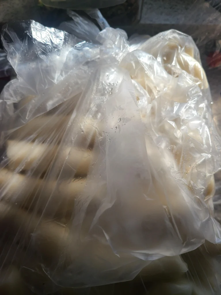 설날 먹는 떡국, 더 맛있게 먹는 방법. 떡국 떡 냉동 보관 및 해동 방법